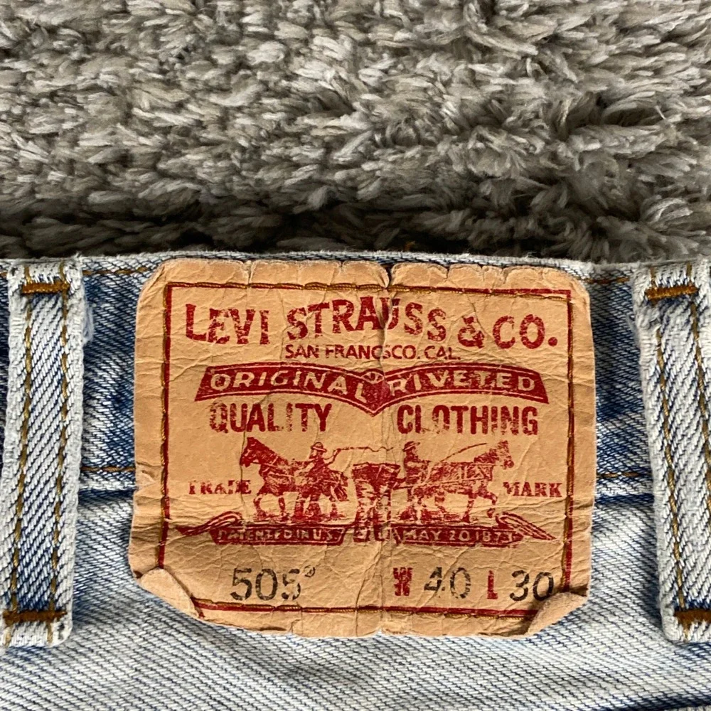 Vintage Levi's 505 Jeans Men 40x30 Blue Denim Regular Fit Straight Leg Faded Y2k